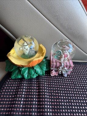 Set of 2 Mini Vintage Snow Globes